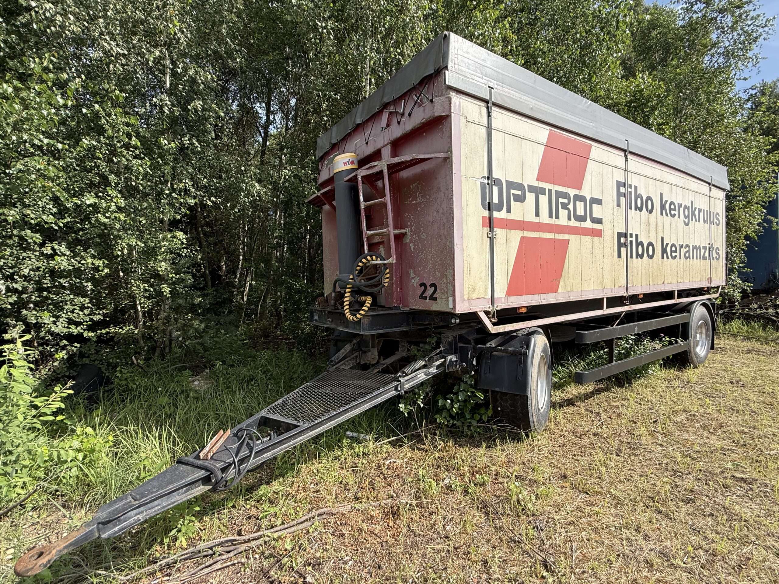 Veoauto kallurhaagis Bulthuis AI 20 D